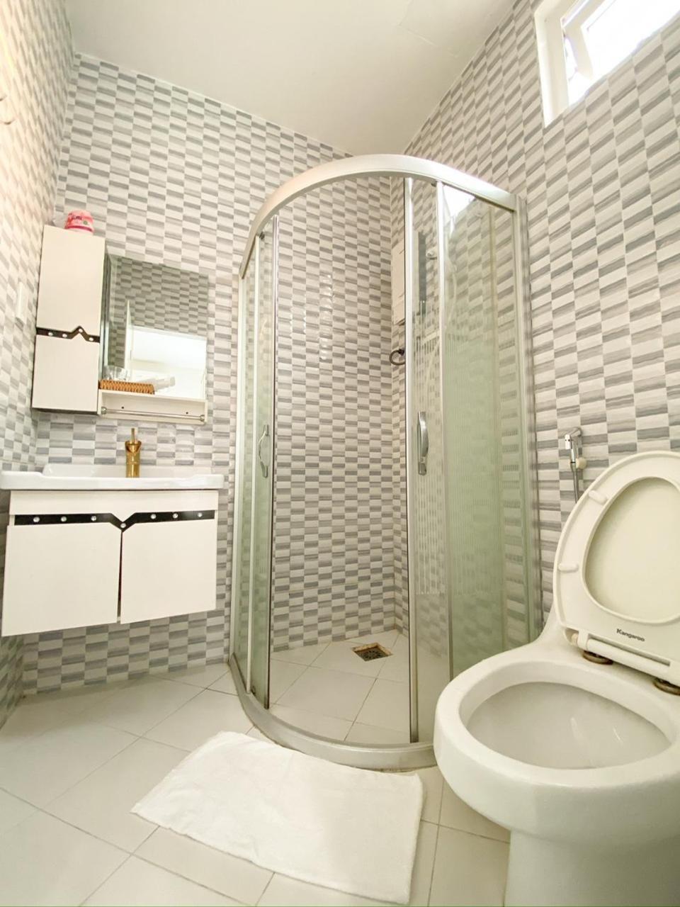 Отель Aloha House